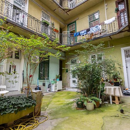 Cosy Flat With Balcony Apartment Budapest Exterior photo