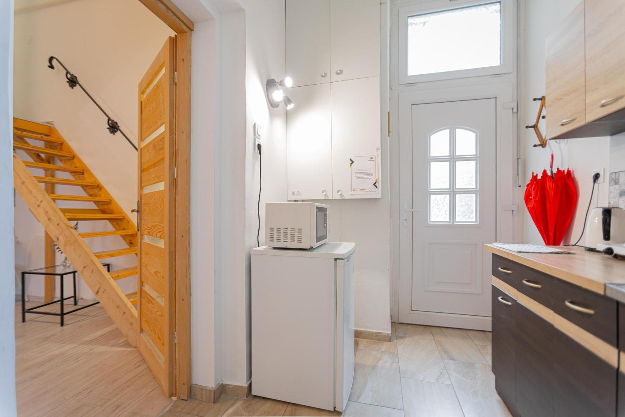 Cosy Flat With Balcony Apartment Budapest Exterior photo